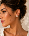 ✨ Boucles d'oreilles Fleur Nacrée – L'Atelier des Pépites